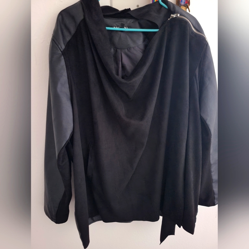 Vegan Leather Sleved Poncho